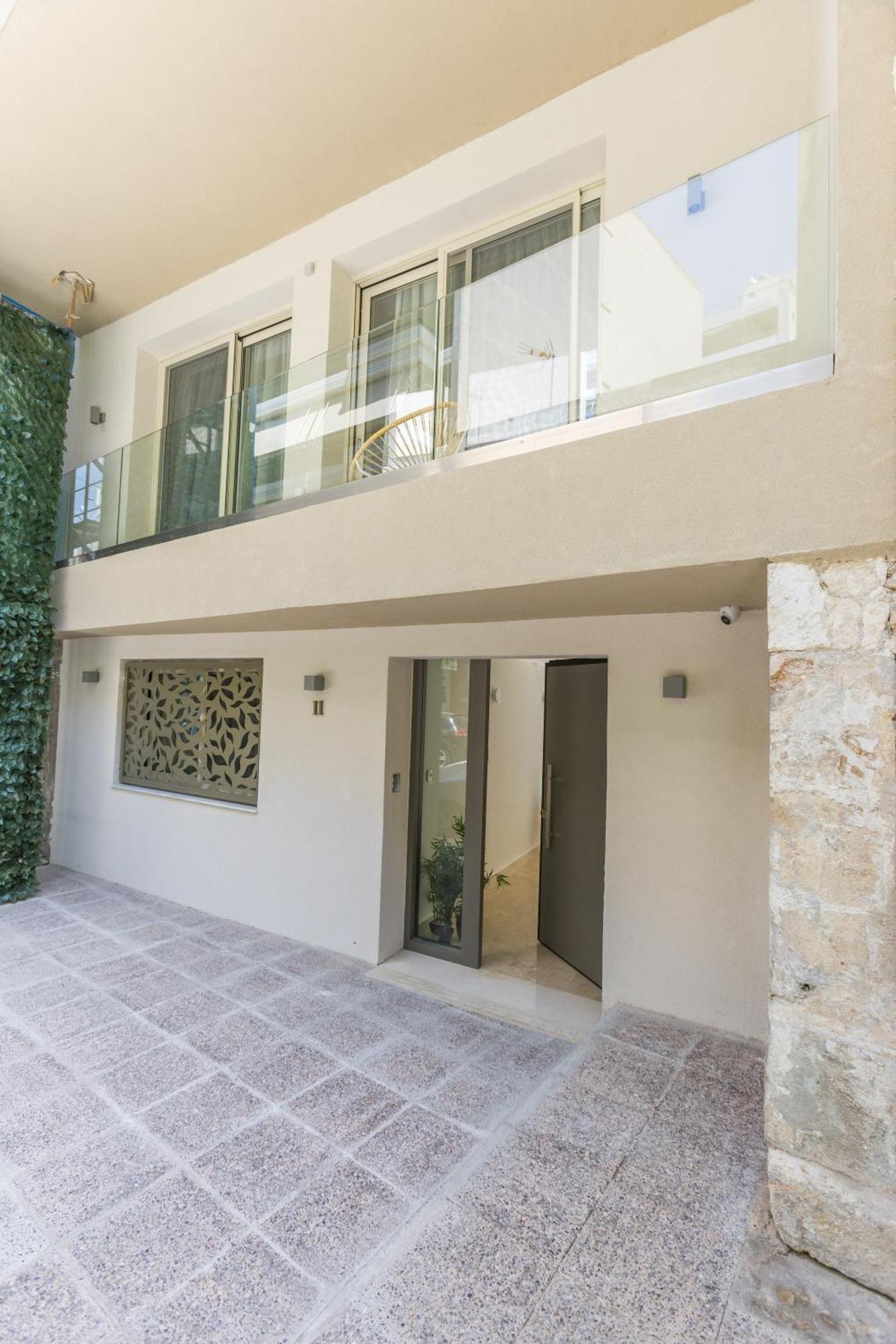 The Mediterranean Suites Pireu Exterior foto
