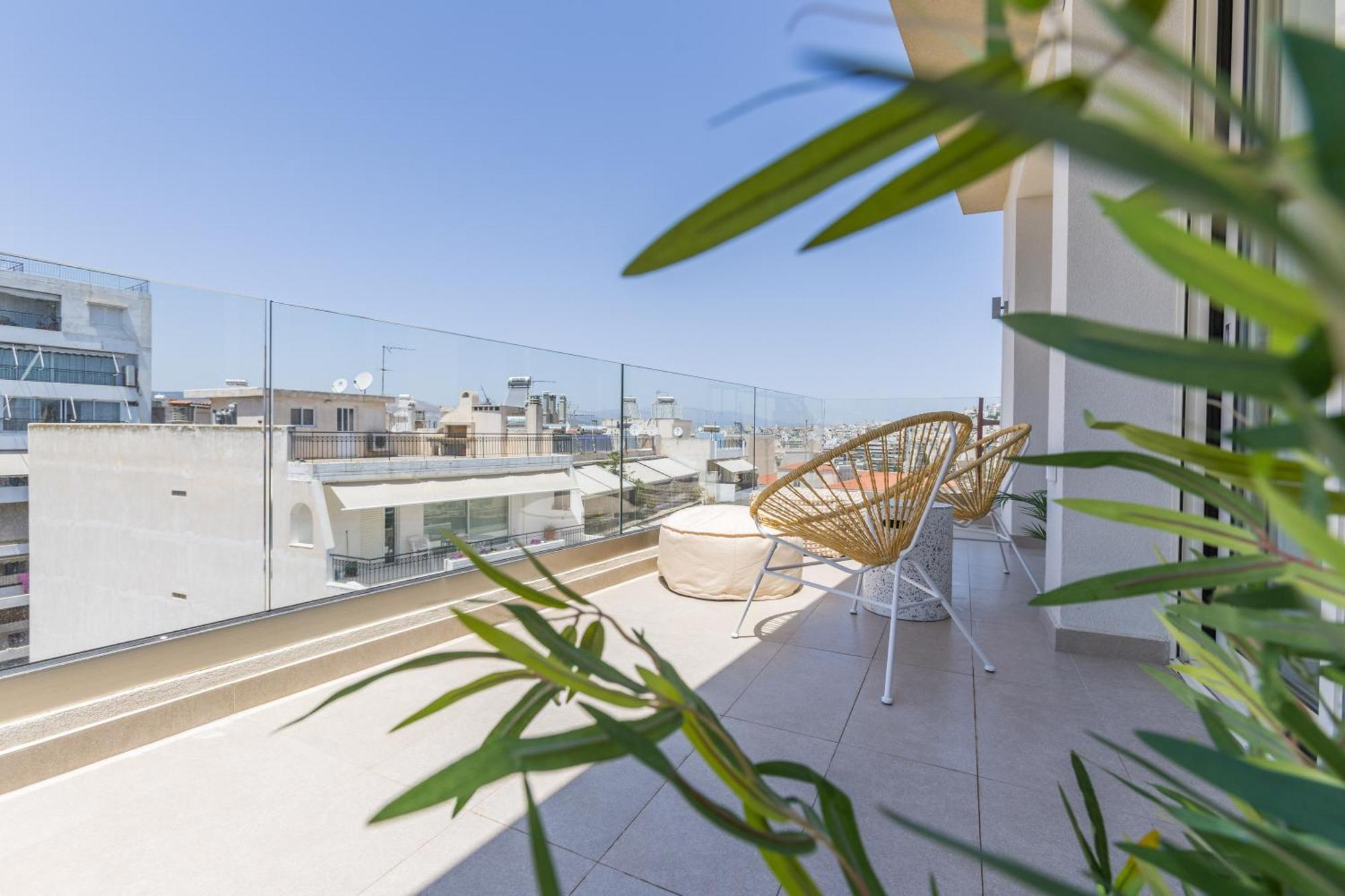 The Mediterranean Suites Pireu Exterior foto