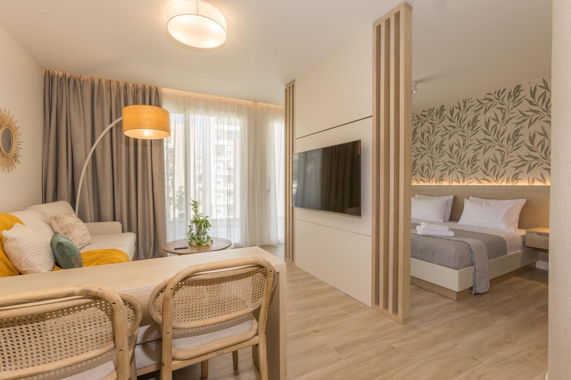 The Mediterranean Suites Pireu Exterior foto
